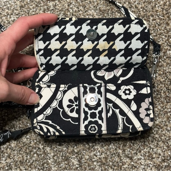 Vera Bradley Black Zipper Pulls - Picture 4 of 11